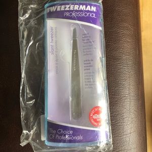 Tweezerman Professional Slant Tweezers NEW